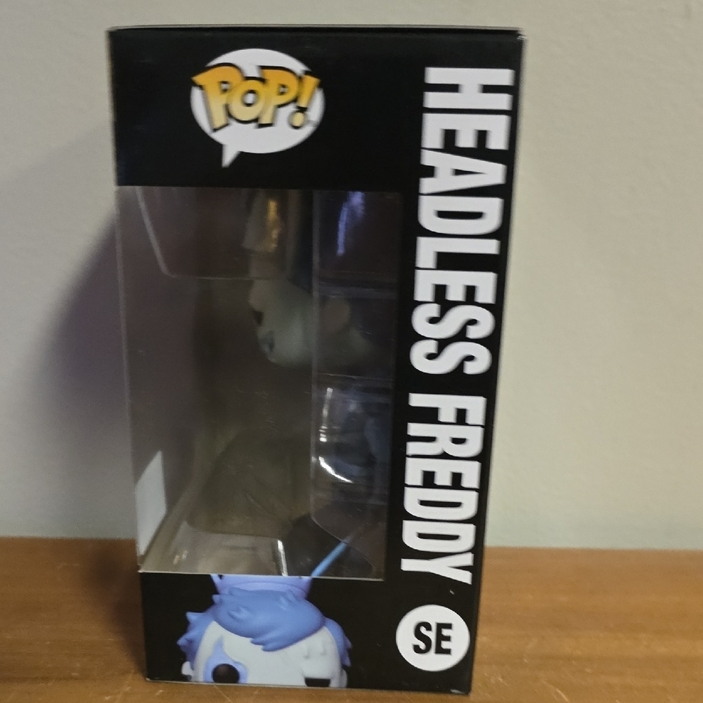 Funko SE Headless Freddy Vinyl Figure in Blue - Picture 4 of 6